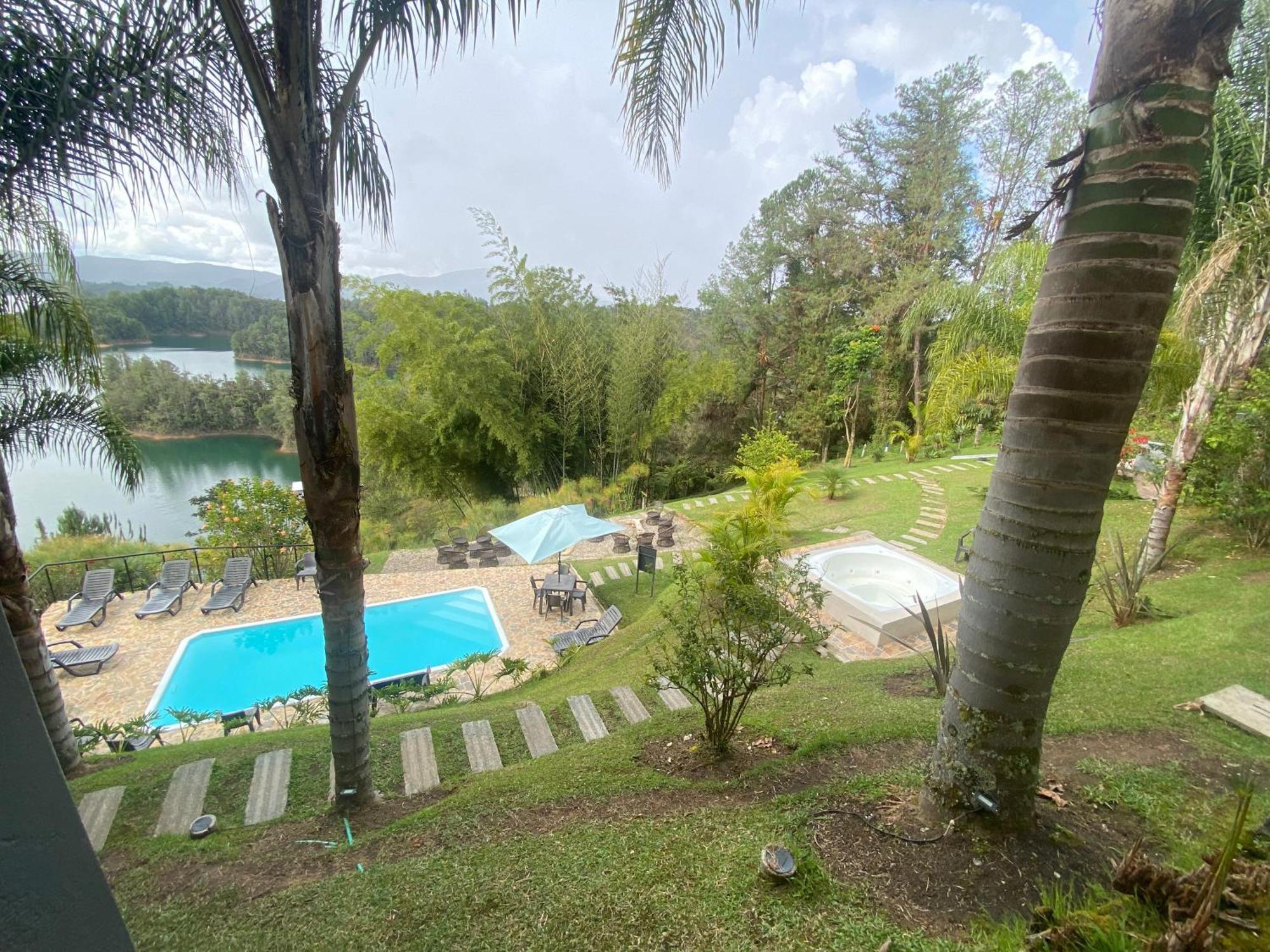 Ab Natural Reserve Lifestyle Hotel Guatape Exterior photo